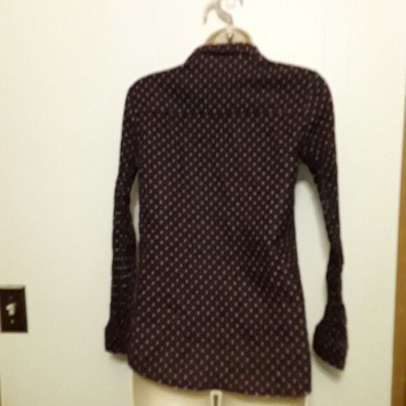 BCBGeneration Size Small good cond arm pit to pit 17 inch - Picture 2 of 3